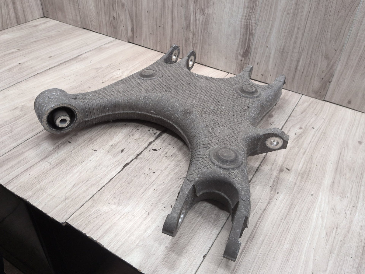 2011-2016 BMW M5 F10 Rear Right Passenger Control Arm 2284134 OEM