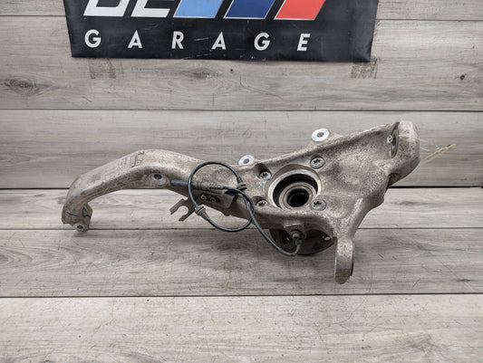 OEM BMW E70 F15 F16 F85 X5 X6 Front Passenger Right Spindle Hub Carrier Knuckle