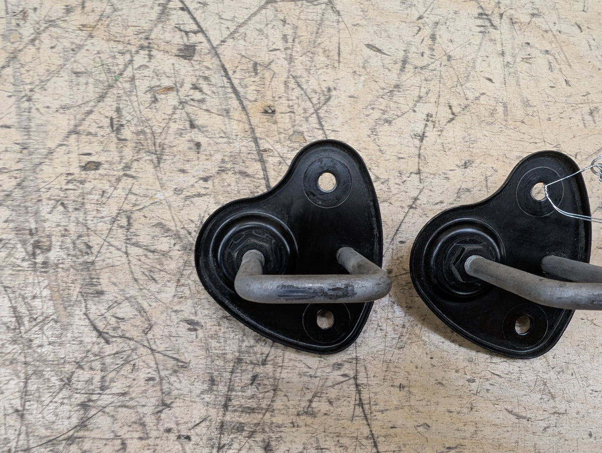 OEM BMW F90 F97 G01 G05 G06 G07 G12* G30 X3 X5 Hood Safety Latch Hook Pair SET