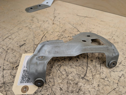 19-25 OEM BMW G20 330 M340 Front Right Passenger Side Fender Holder Bracket SET