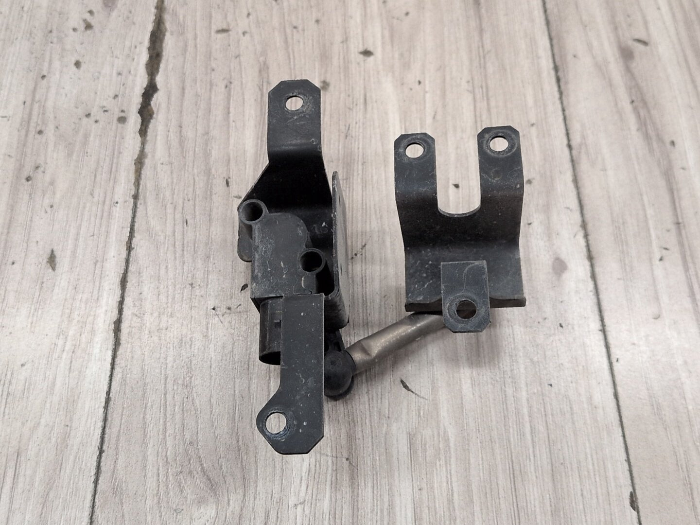 2015-2018 Audi Q3 8U Suspension Height Level Sensor 1T0907503B