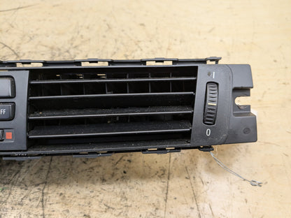 06-13 OEM BMW E90 E91 E92 E93 M3 Dashboard Center AC Air Vent Grille Trim