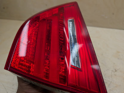 09-11 OEM BMW E90 328 335 M3 LCI Rear Right Passenger Trunk Inner Tail Light