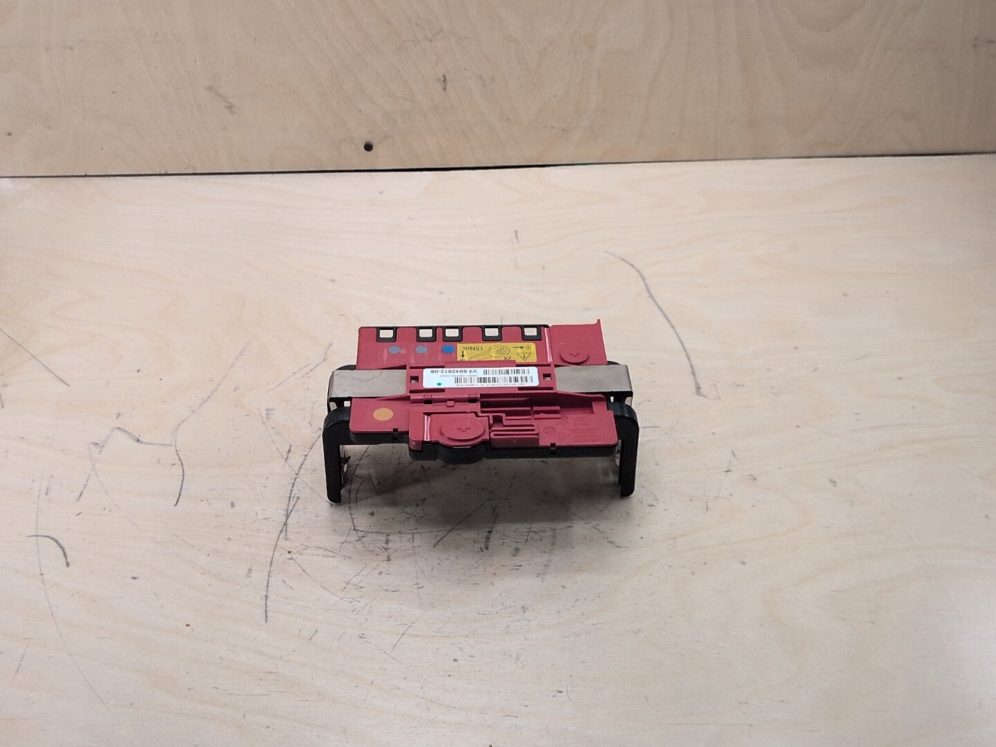 OEM BMW E90 E92 E93 Battery Power Lead Junction Distribution Fuse Box Voltage