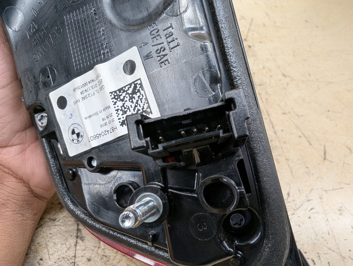 2019-2026 BMW 330i G20 Rear Right Passenger Inner Tail Light 7420456 OEM