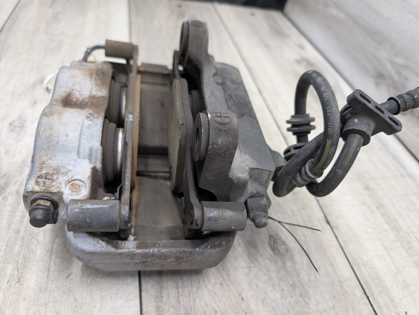 17-20 OEM BMW G11 G12 G30 540 740 750 Front Left Driver Brake Caliper Gray