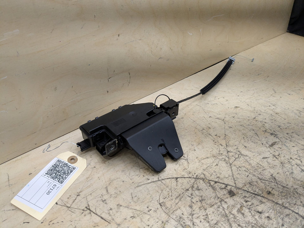 OEM BMW E82 E88 E90 E92 E93 Rear Trunk Lid Latch Lock Opener Actuator w/ Cable