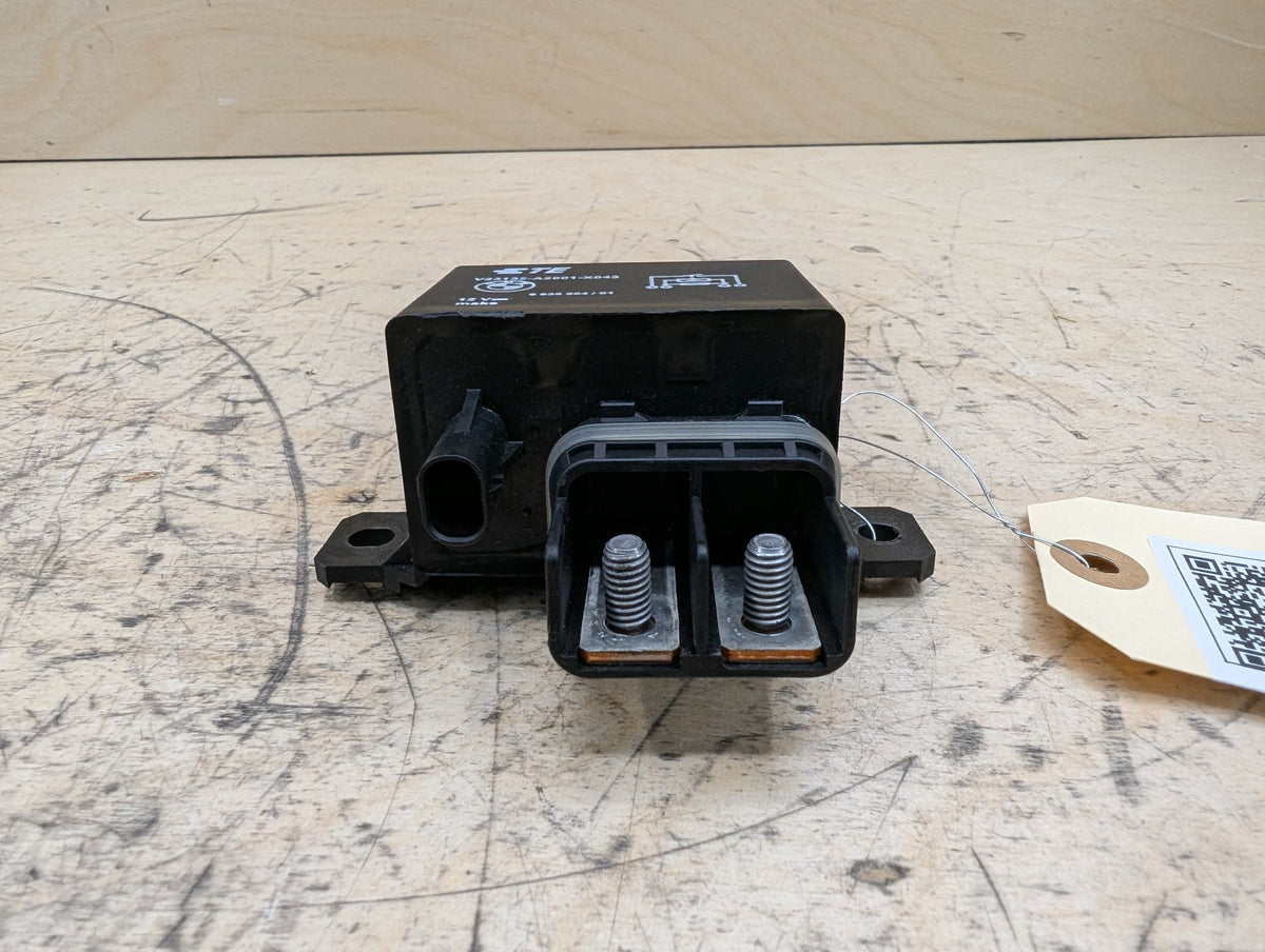 OEM BMW F23 F30 F44 F80 G01 G05 G12 G30 Cooling Fan Relay Control Module 130A