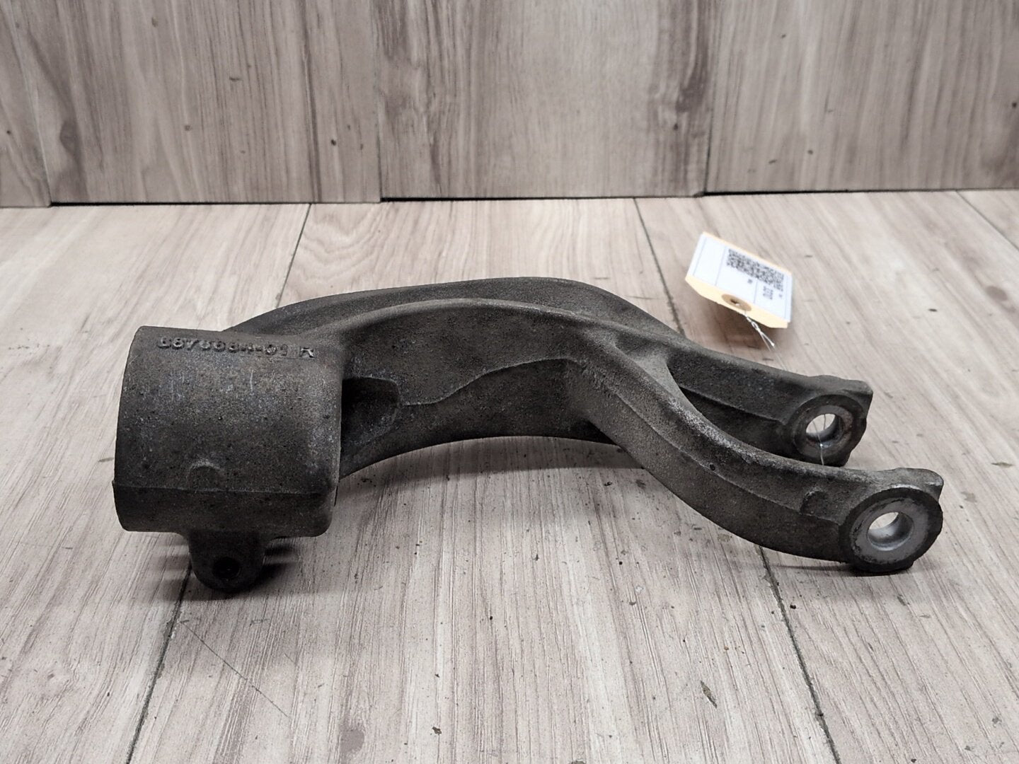 19-25 OEM BMW G05 G07 X5 Front Right Passenger Strut Shock Bracket Mount 6876684