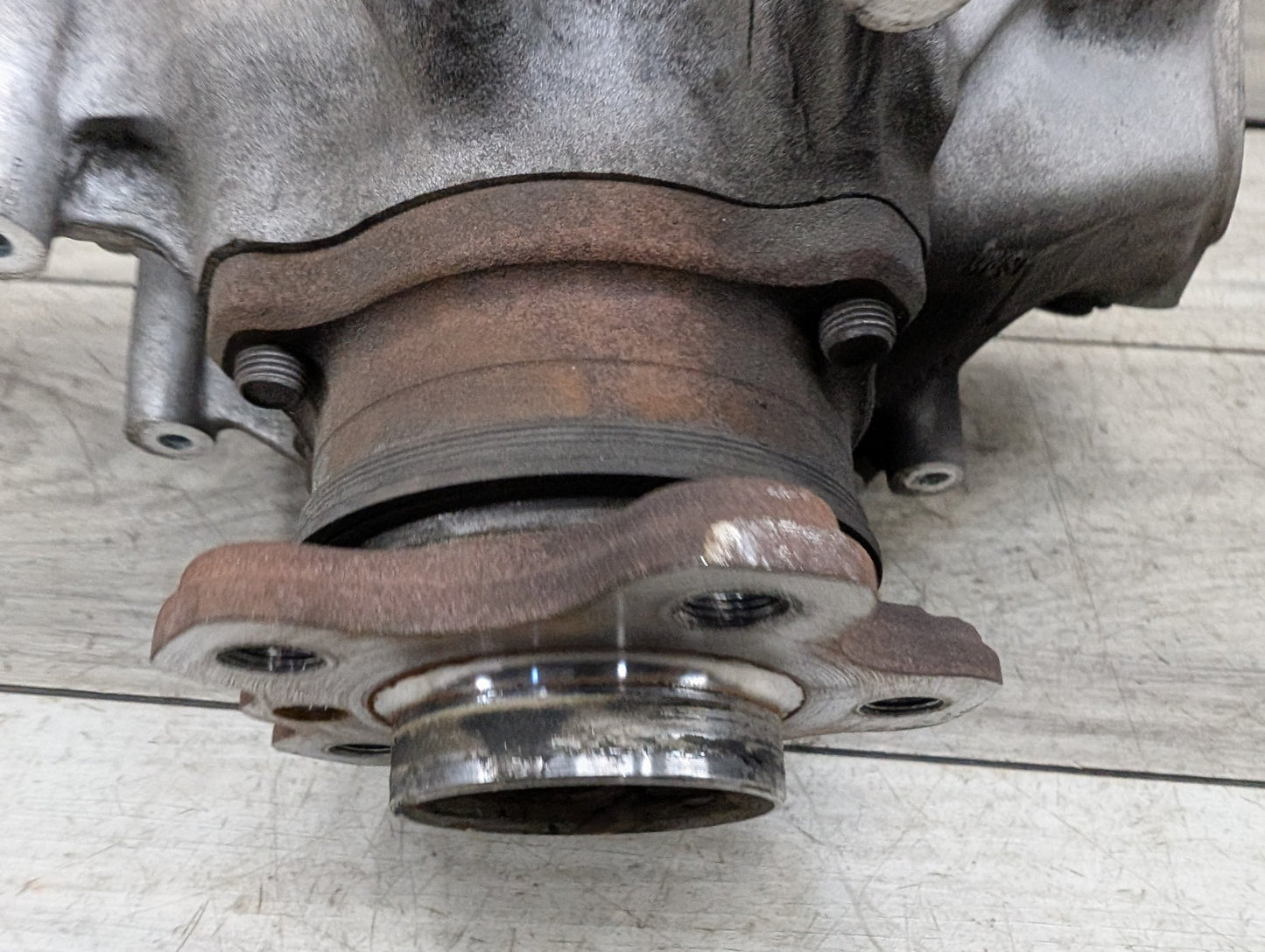 OEM BMW G05 G06 G07 X5 X6 X7 Rear Left Driver Side Hub Spindle Knuckle Bearing