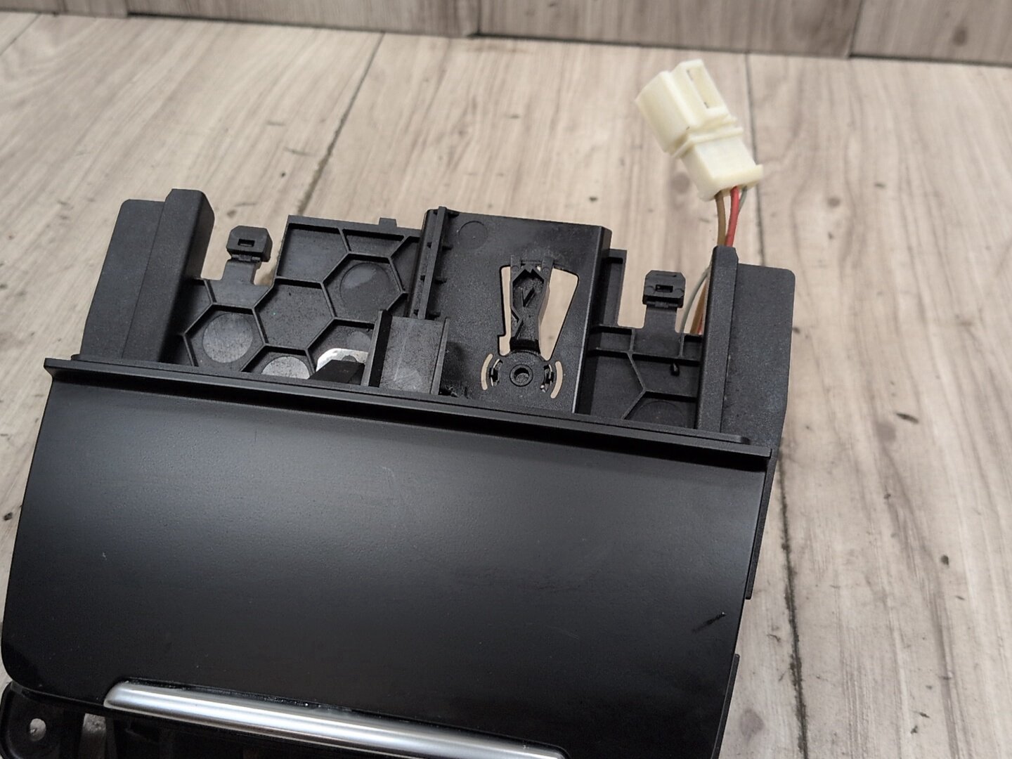 2010-2016 Audi S4 B8 - Center Console Ashtray Ash Tray PN: 8K0857951