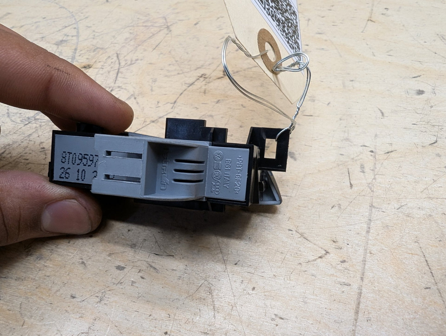 2011-2017 Audi RS5 8T Front Left Driver Seat Memory Switch 8T0959769