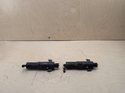 OEM BMW E90 E92 E93 328 335 Front Left Right Headlight Washer Spray Nozzle Jet