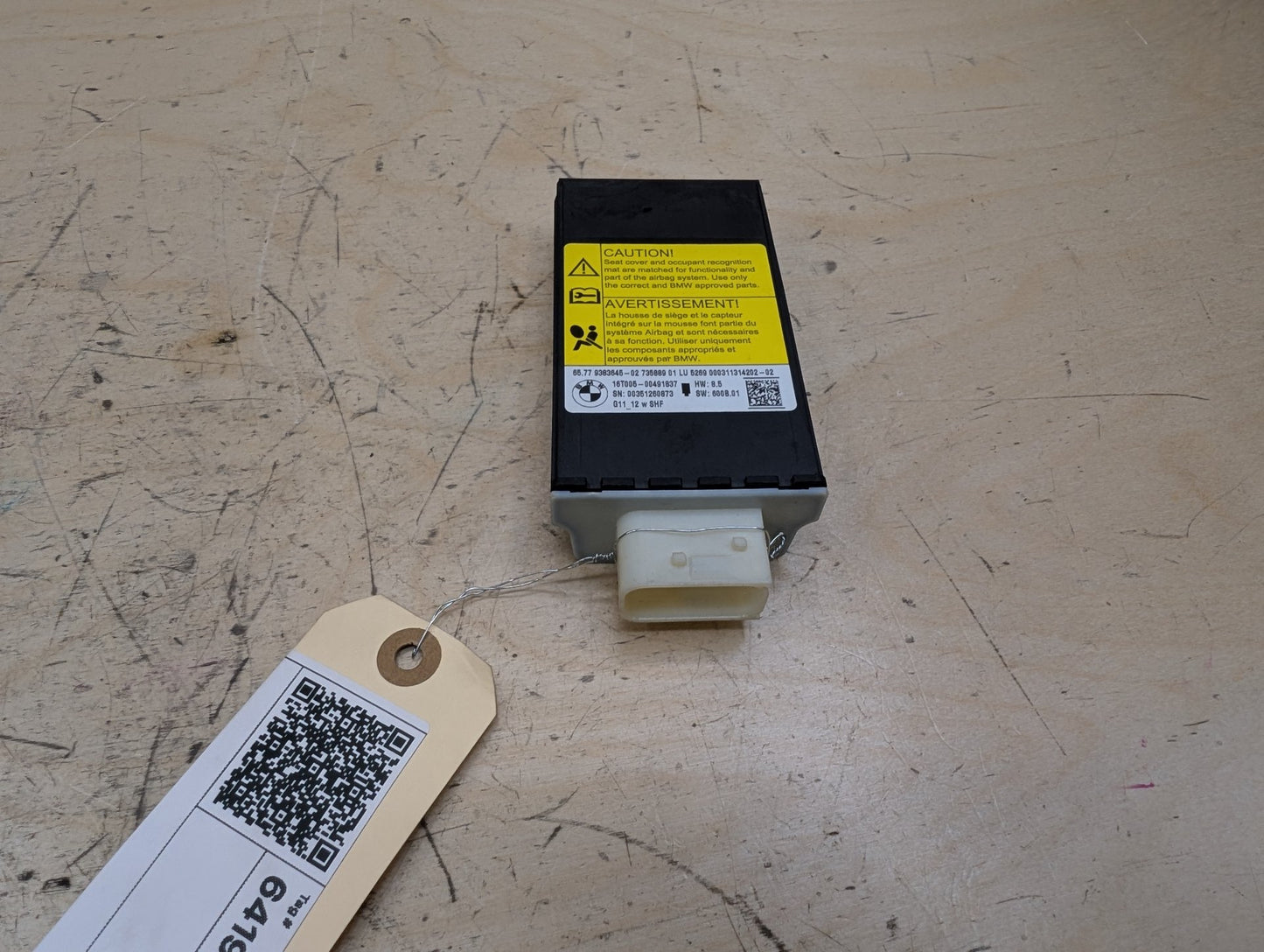 2016-2022 BMW 750i G12 Front Right Passenger Occupant Sensor Module 9383645