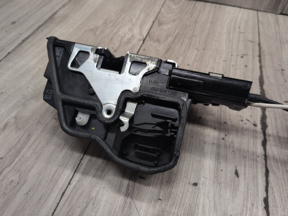 OEM BMW F01 F02 F10 Front Right Passenger Door Lock Latch Actuator SOFT CLOSE