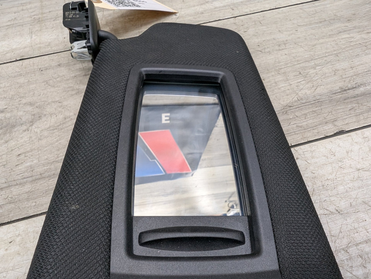 17-20 OEM BMW F90 G30 530 540 M550 M5 Interior Right Passenger Sun Visor Black