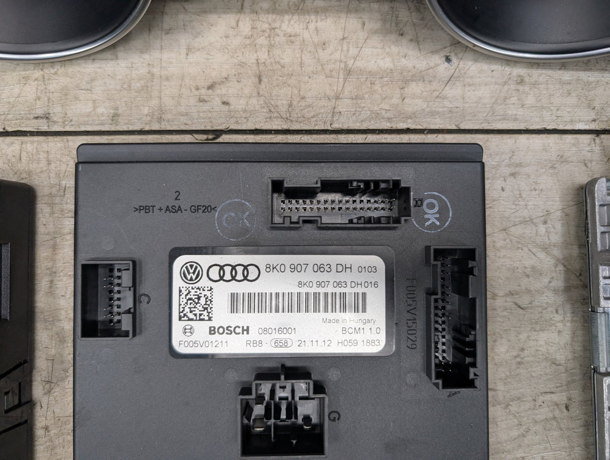 13-17 AUDI B8 S4 S5 Engine ECU DME Speedometer BCM Body Control Module KEY SET