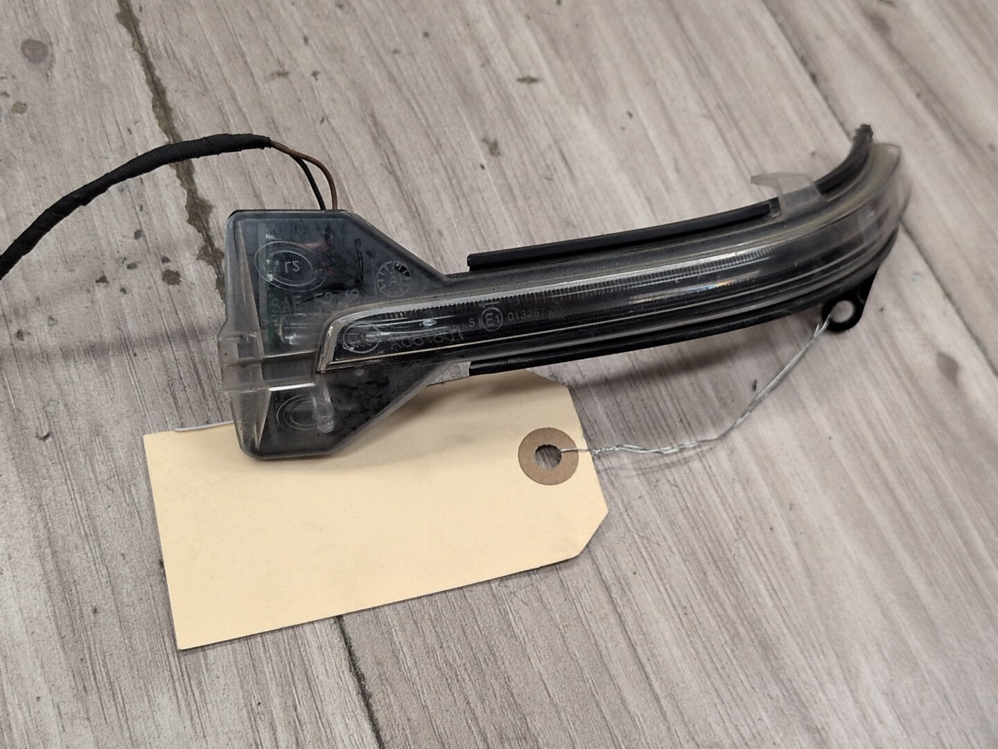 Pre-LCI OEM BMW F01 F02 F06 F12 Left Driver Side Mirror Turn Signal Light Indicator