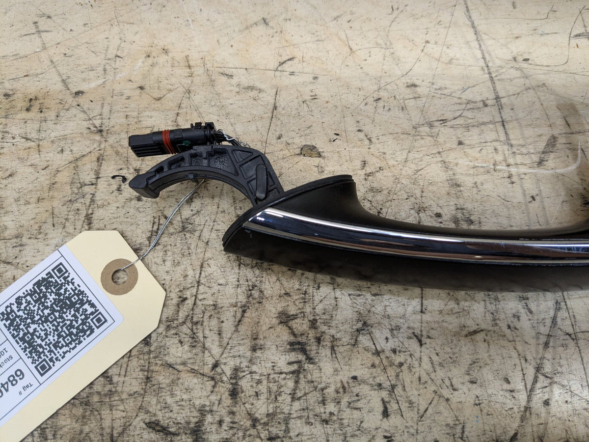16-19 OEM BMW G11 G12 740 750 COMFORT ACCESS Front Left Door Handle Black 475