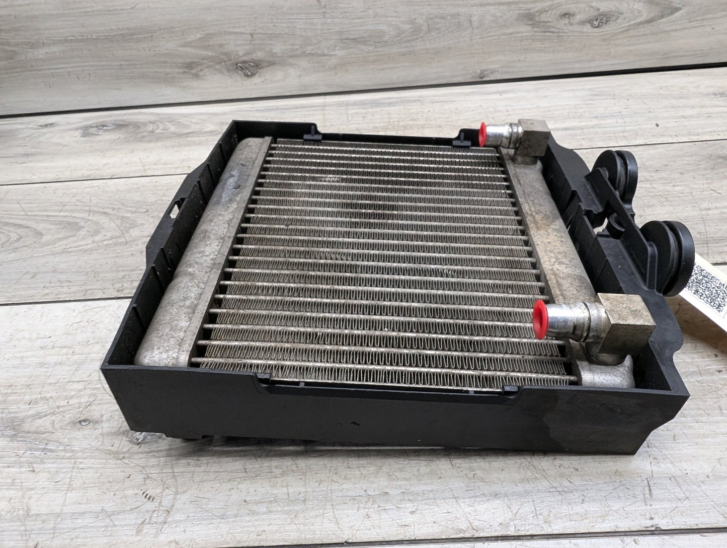 OEM BMW F02 F06 F10 F13 535 550 Front Right Passenger Auxiliary Coolant Radiator