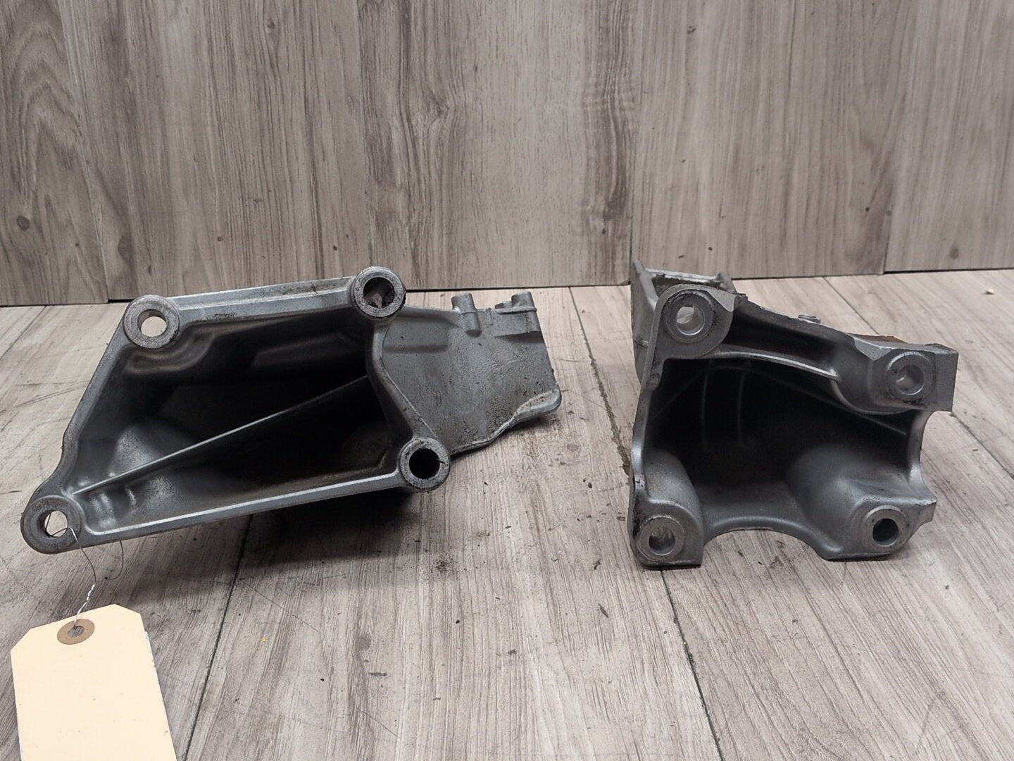 2014 - 2018 BMW X5 F85 Left Right Engine Bracket Support Mount SET 6876287 S63B44T2