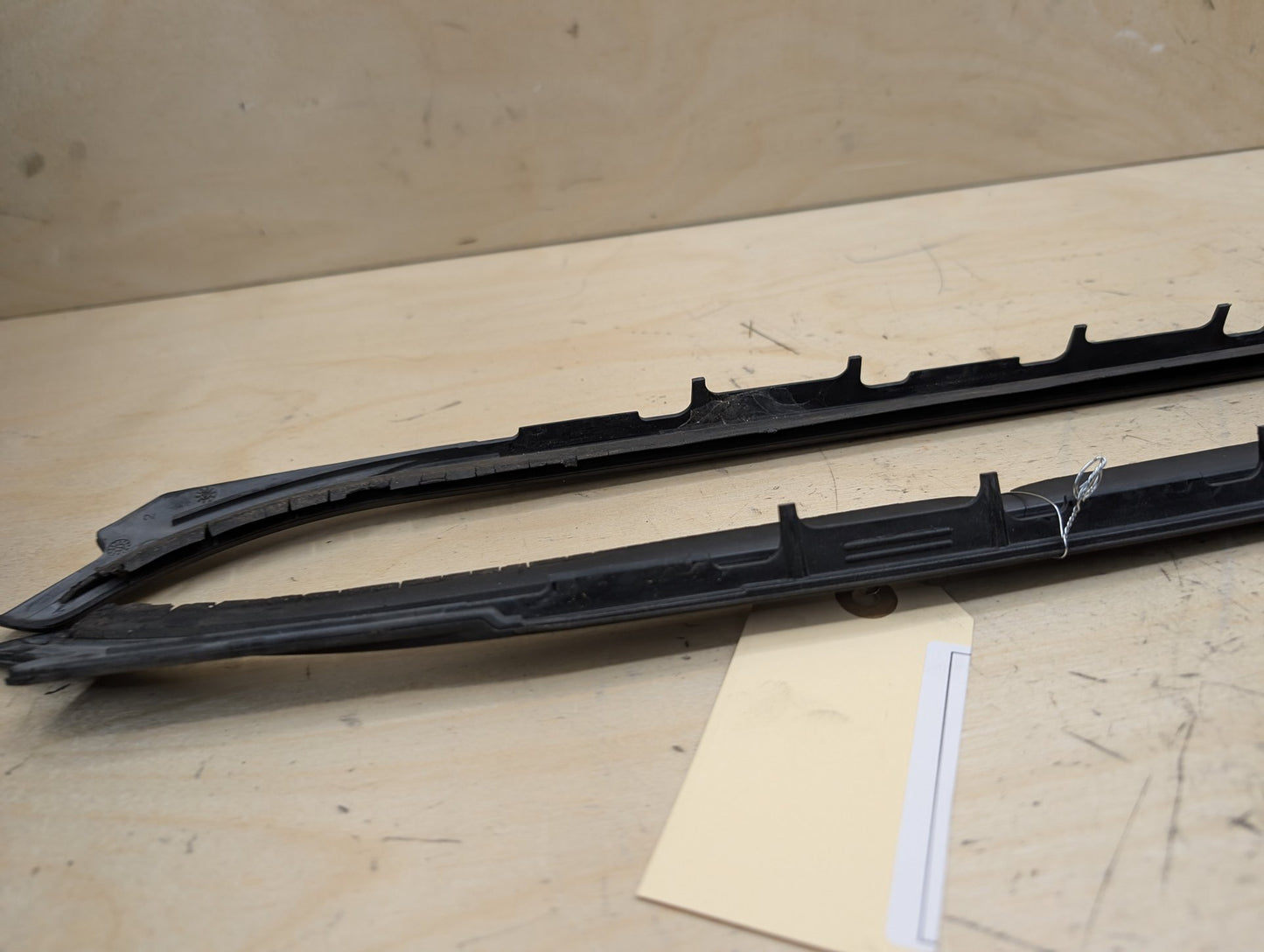 2012-2018 BMW 328i F30 Front Left Right Side Windshield Drip Trim Molding SET 7258188