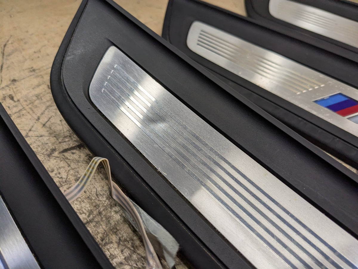 2018-2023 BMW M550i G30 Scuff Plate Door Sill SET 8072378 OEM