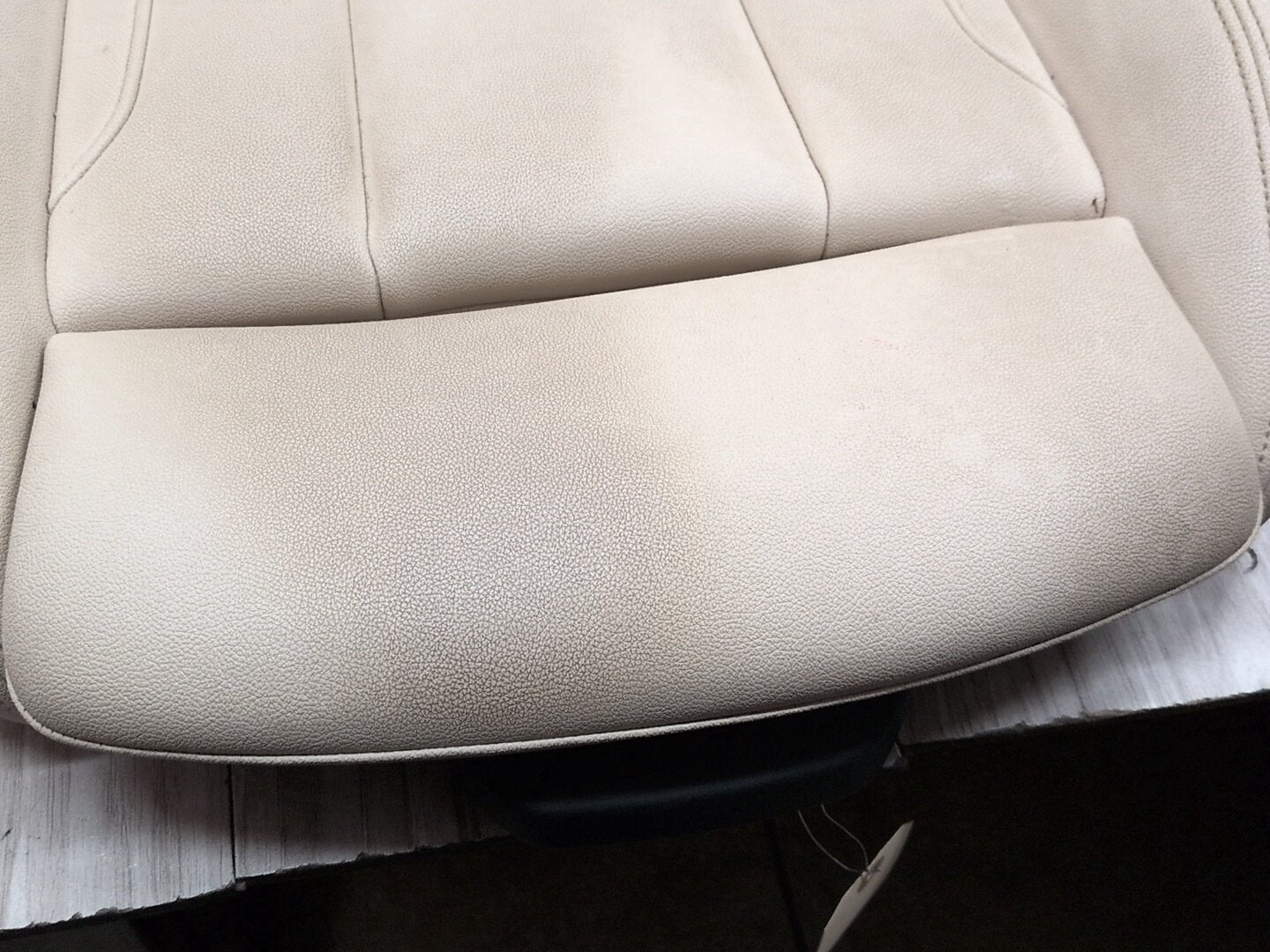 19-21 OEM BMW G20 Front Left or Right Side Seat Lower Cushion Beige