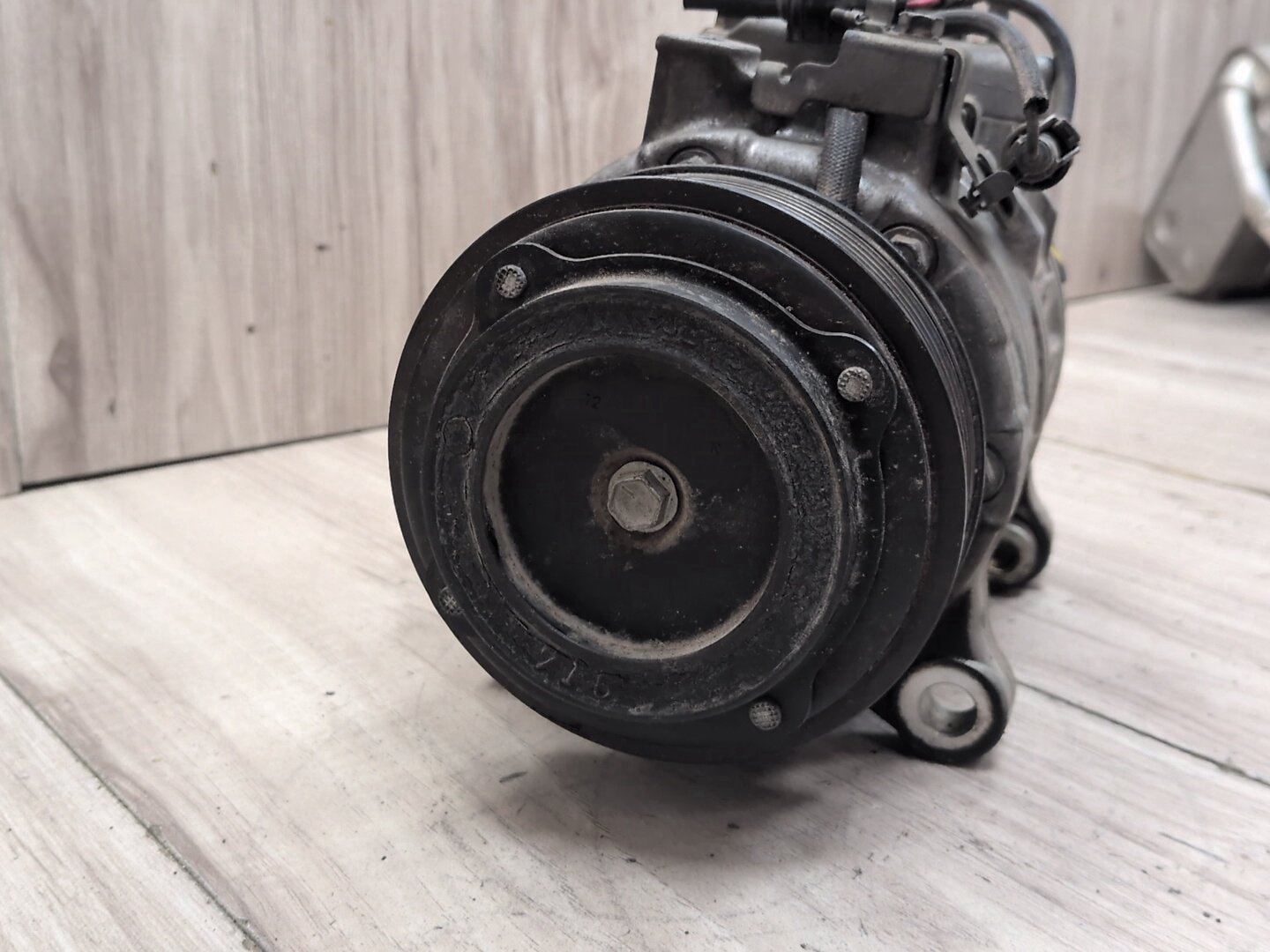 2012-2018 BMW F30 320i N20B20U0 Engine Motor A/C AC Compressor Clutch Pump Pulley 9330825