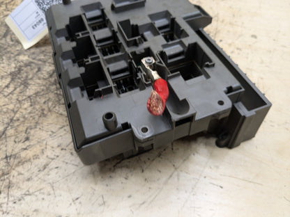 2008-2013 BMW 135i E88 Front Power Distribution Fuse Box 9119444 OEM