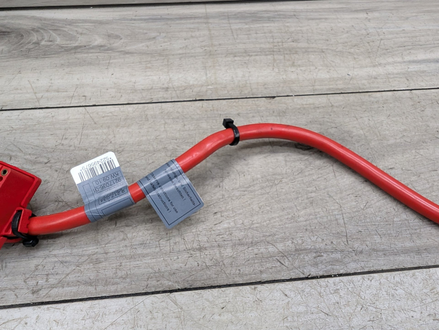 OEM BMW F02 F06 F10 F12 F13 M5 M6 Battery Plus Pole Terminal Positive Red Cable