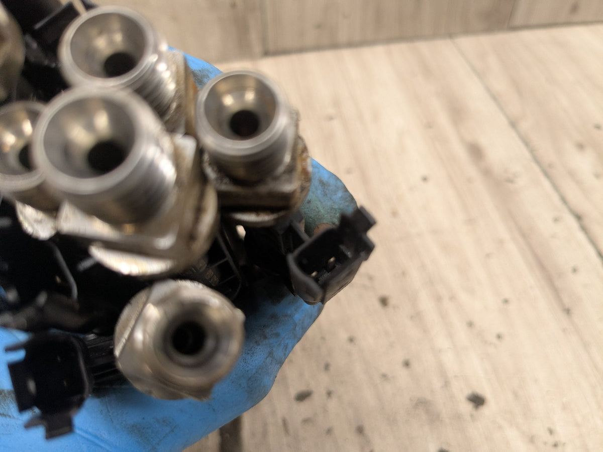 2017 BMW F16 X6 Engine Motor Injector SET 7639994