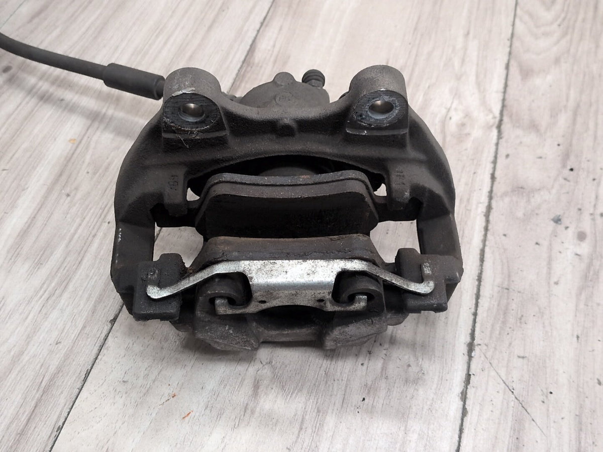 2009-2012 Mercedes-Benz E550 W212 Rear Left Right Brake Caliper SET