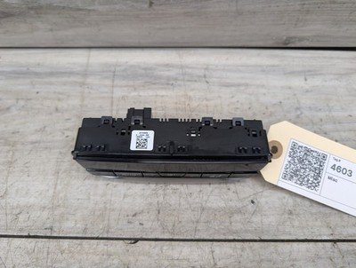 OEM BMW G01 G02 F97 F98 X3 X4 AC Rear Heater Climate Control Switch Panel