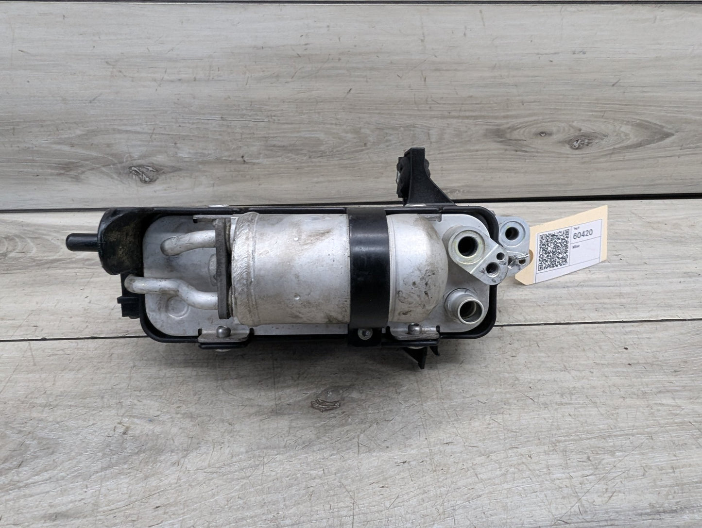 16-21 OEM BMW G30 G12 B46 B58 AC Condenser Air Conditioning Radiator with Drier