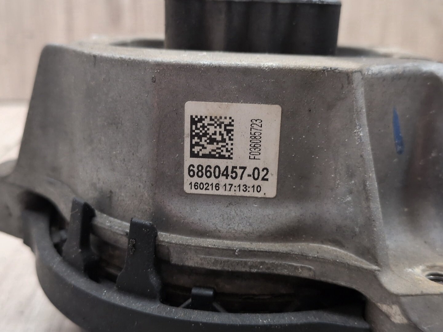 2016-2022 BMW G12 750i Left Right Engine Bracket Support Mount SET 6860458