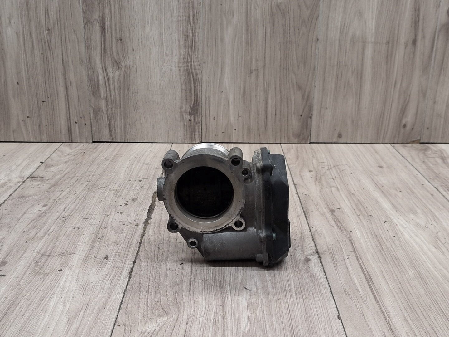 2015-2018 Audi 8U Q3 CCTA Engine Motor Throttle Body 06F133062T