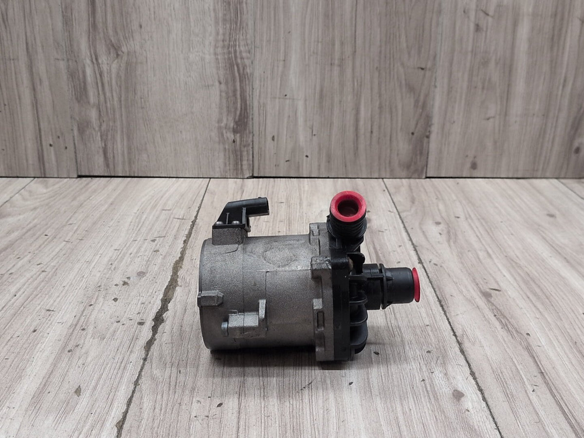 OEM BMW M5 M6 F10 F06 F12 F13 Radiator Auxiliary Water Pump S63 Engine