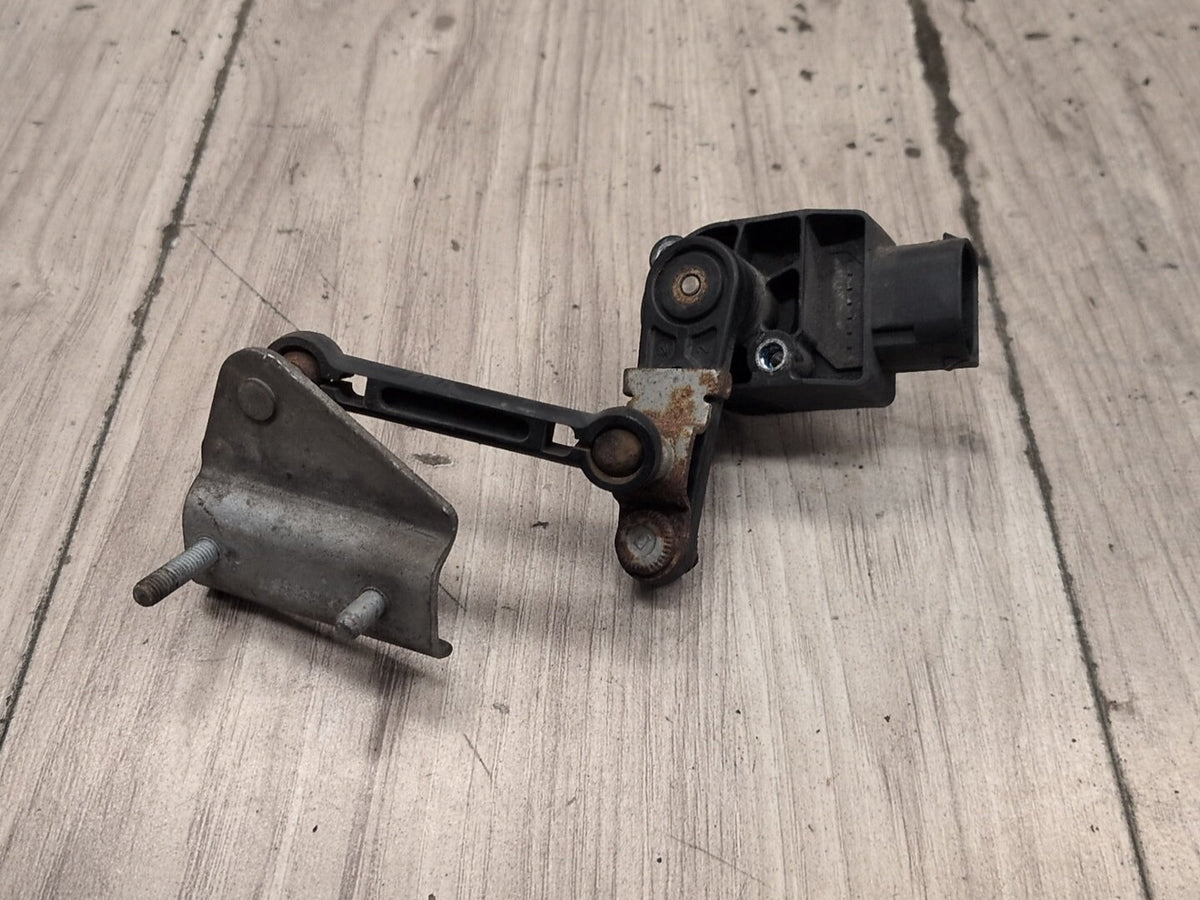 2009-2012 Mercedes-Benz E550 W212 Suspension Height Level Sensor A0045429918 OEM