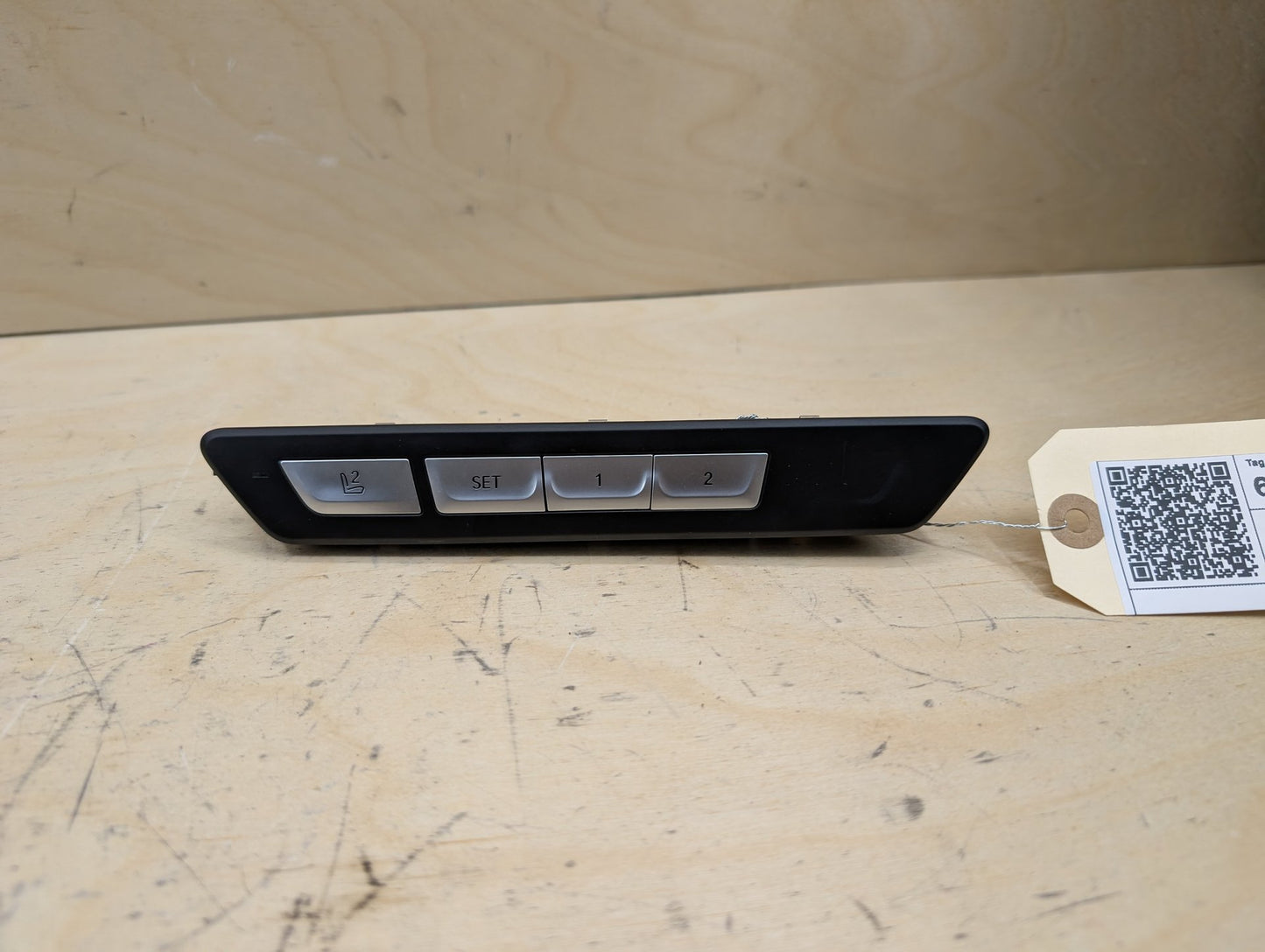 2016-2022 BMW 750i G12 Front Left Driver Seat Memory Switch 9382797