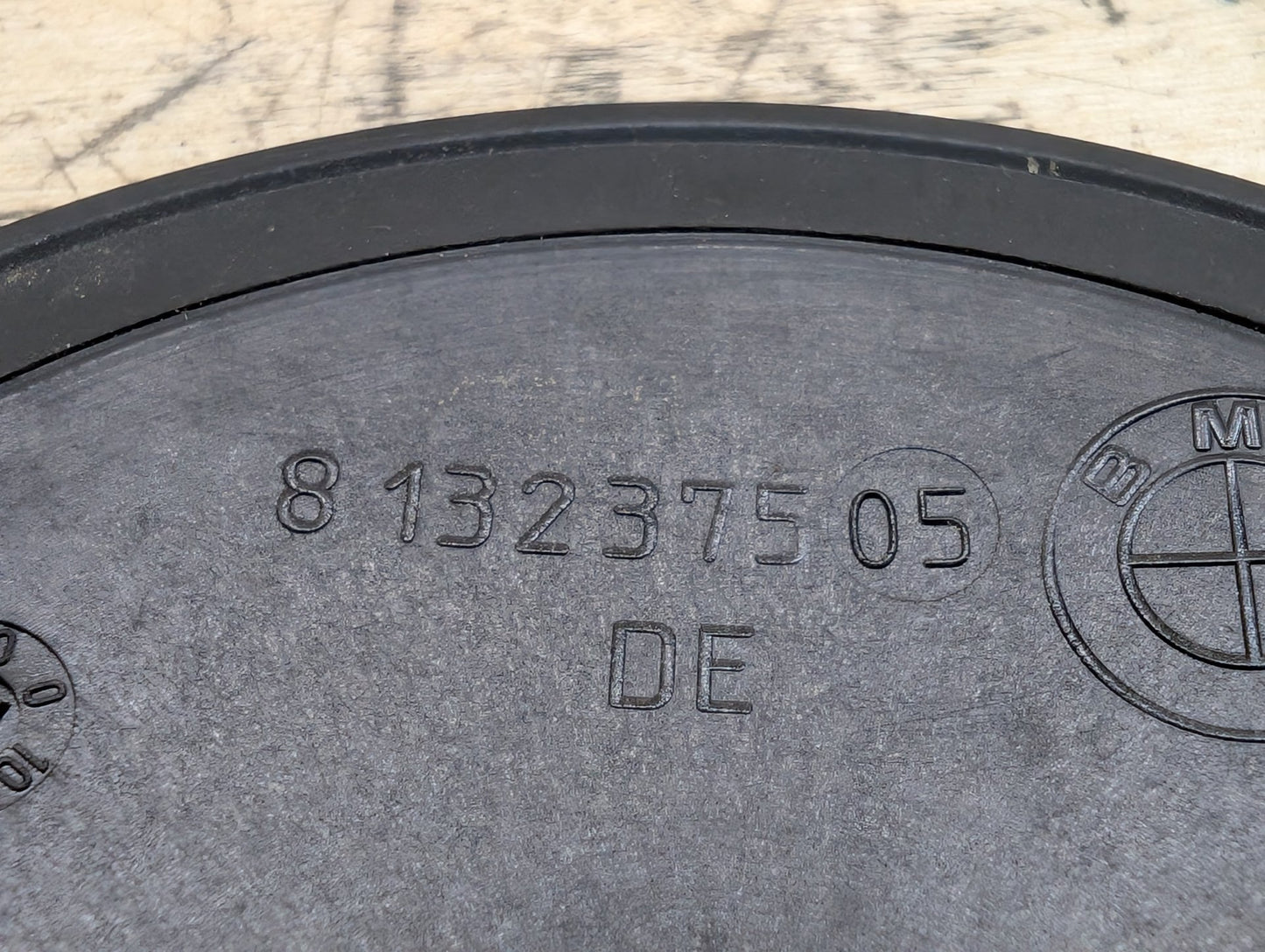 OEM BMW E82 E92 F02 F10 F22 F30 F44 F82 Rear Trunk Lid Round Emblem Logo 82MM