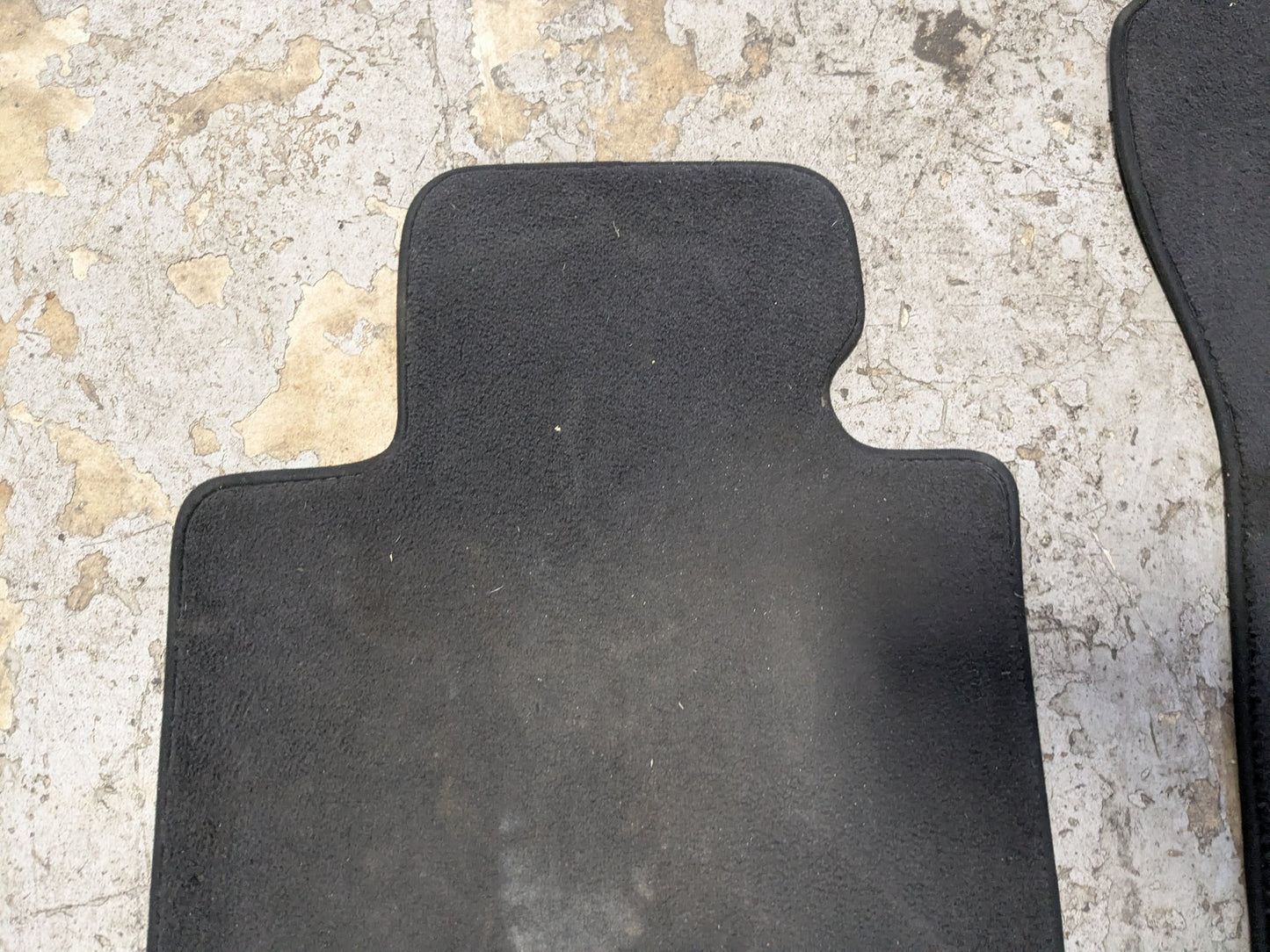 2019 - 2026 BMW 330i G20 Front Rear Left Right Mat Carpet Floor Mats SET 7481640 B46B20O1