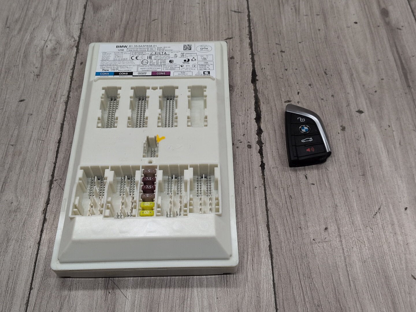 2019-2026 BMW M340i G20 Bdc Body Domain Fem Control Module w/ Key 5A5F658