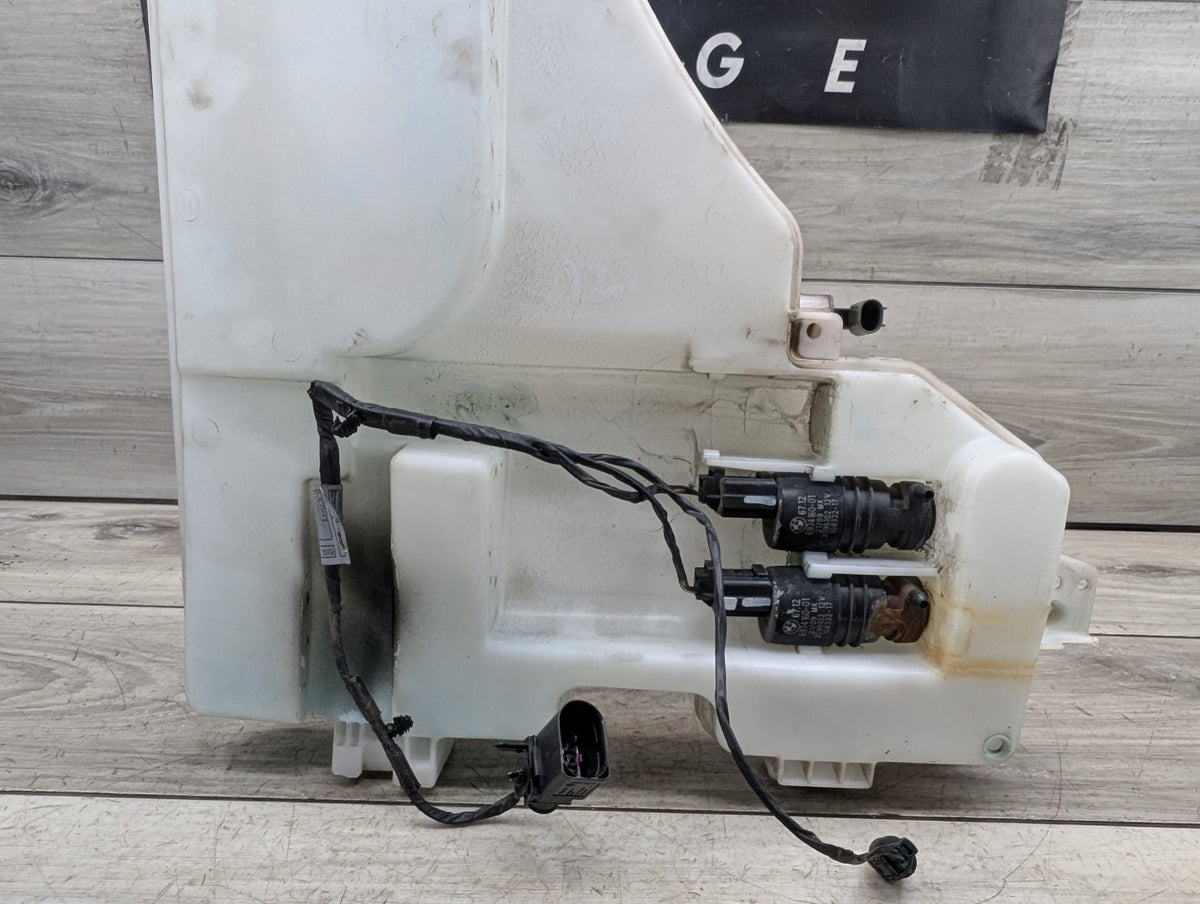 2007-2013 BMW X5 E70 Windshield Reservoir Tank Assembly 7161476 OEM
