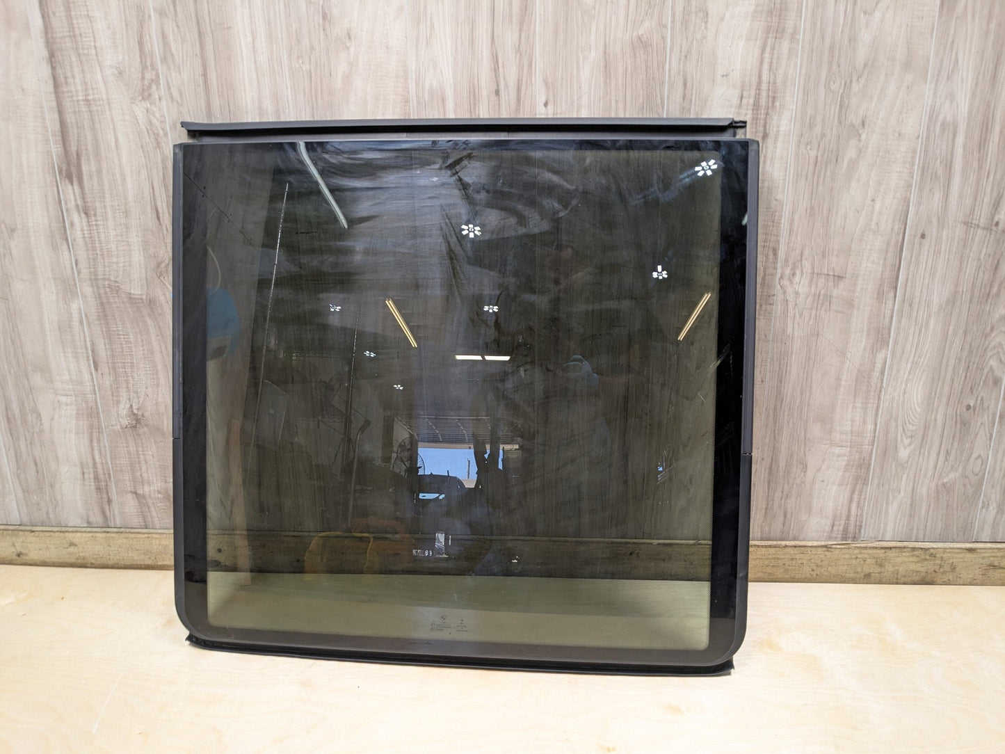 2019 - 2026 BMW X5 G05 Rear Sunroof Sun Roof Glass 9466704 N63B44M3