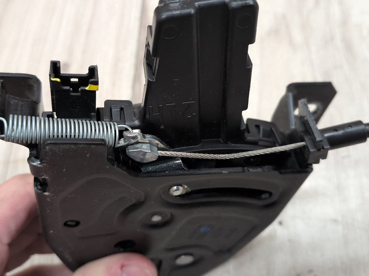 2019 - 2026 BMW X5 G05 Lower Liftgate Tailgate Lock Latch Actuator SET 9482991 N63B44M3