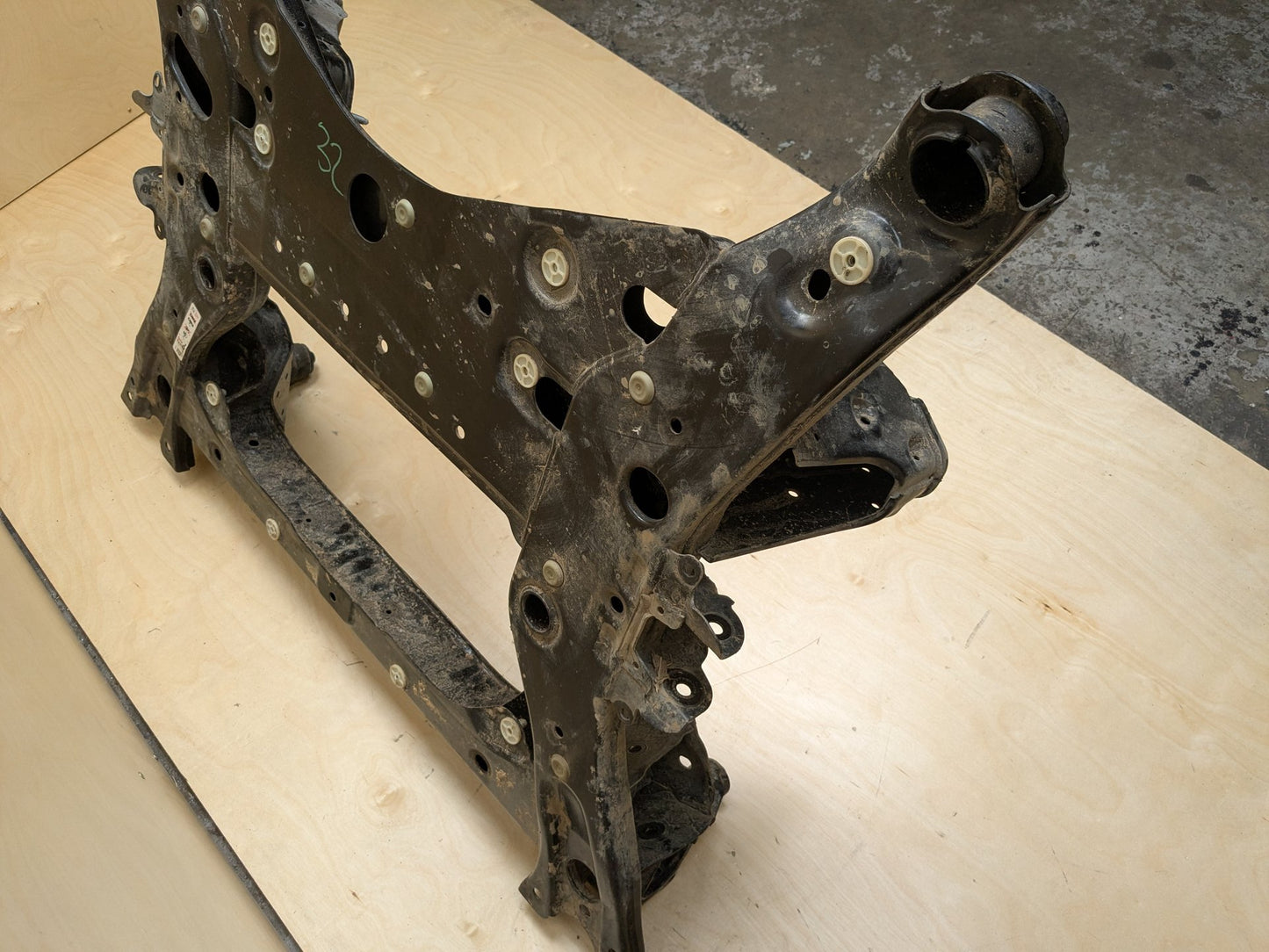 2014 - 2019 BMW 340 F34 Front Axle Support Crossmember Subframe 6891261 B58B30M0