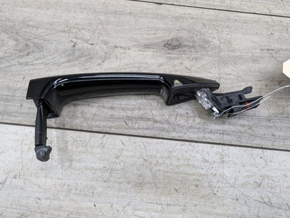 2014 - 2018 BMW X5 F15 Front or Rear Right Passenger Exterior Door Handle w/ Comfort Access 7422108 N63B
