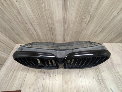NOTE 17-20 BMW M550i G30 Front Bumper Radiator Air Flap Shutter w/ Kidney Grille