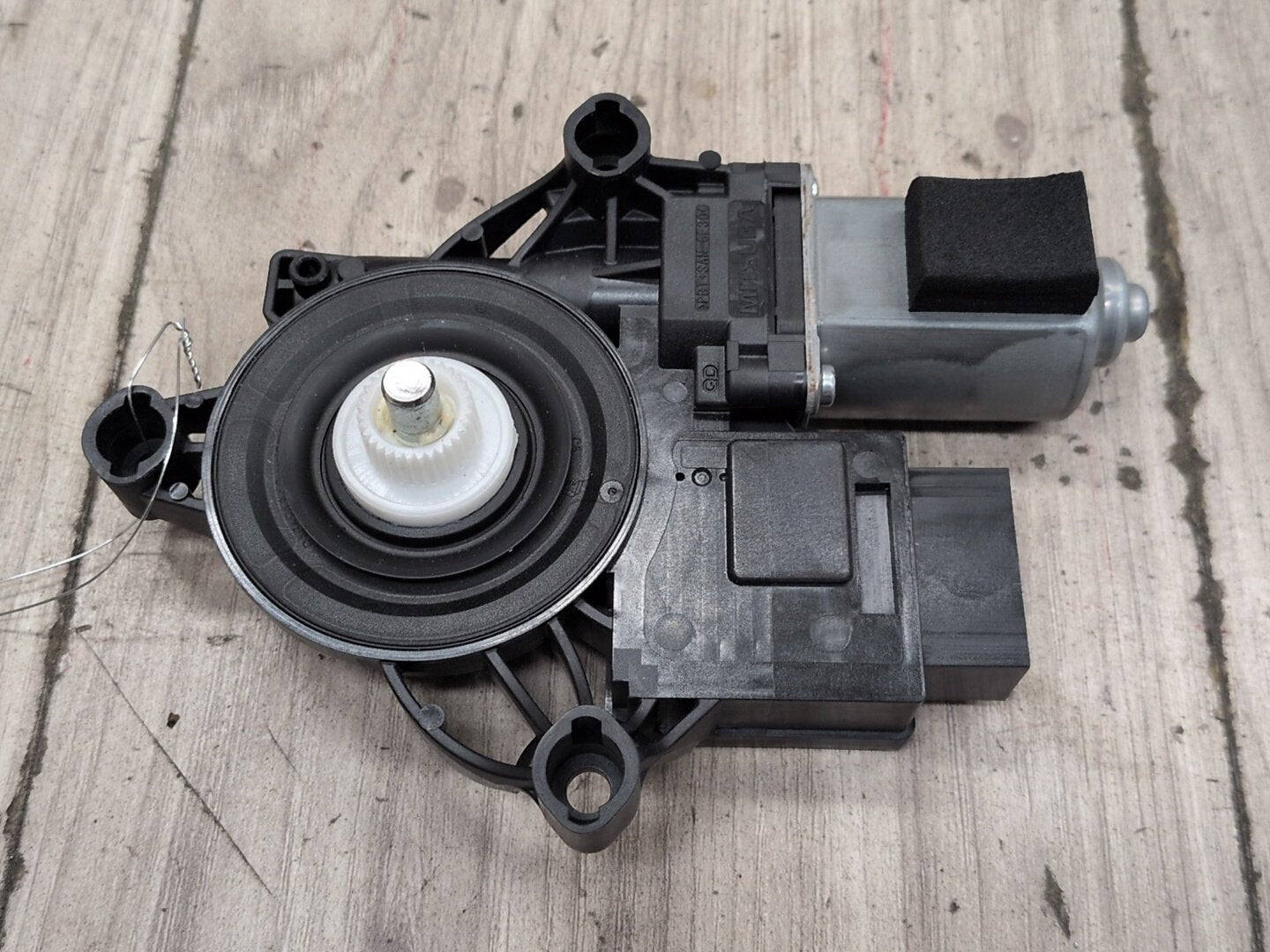OEM BMW G20 G80 330 M340 M3 FRONT Left Driver Side Door Window Regulator Motor